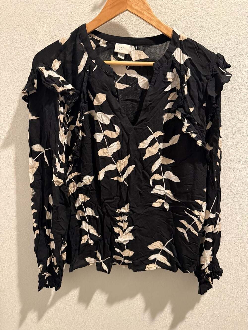 A New Day Women's Black Floral Ruffle Long Sleeve Blouse Size XXL